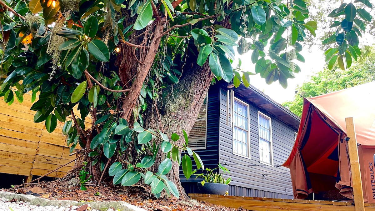 Black House Stays glamping interior